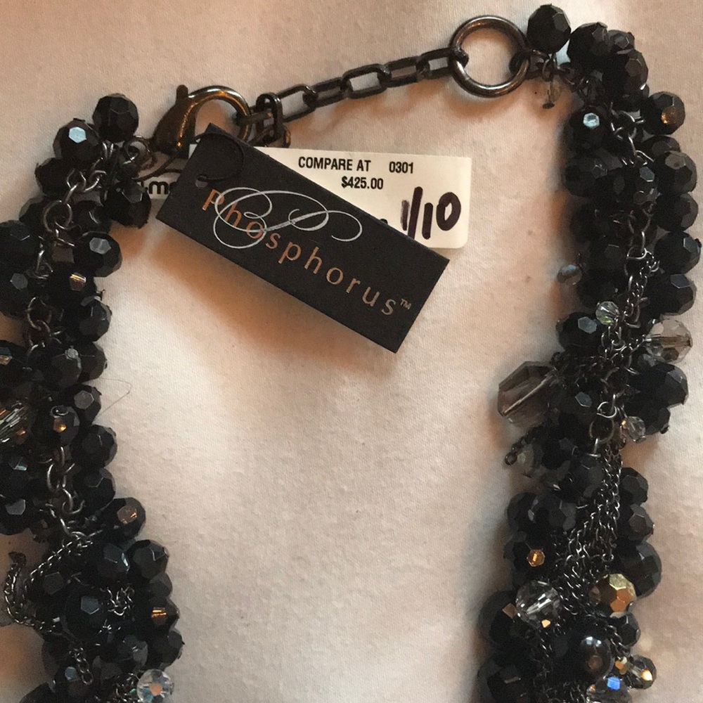 Statement necklace - Picture 3 of 3